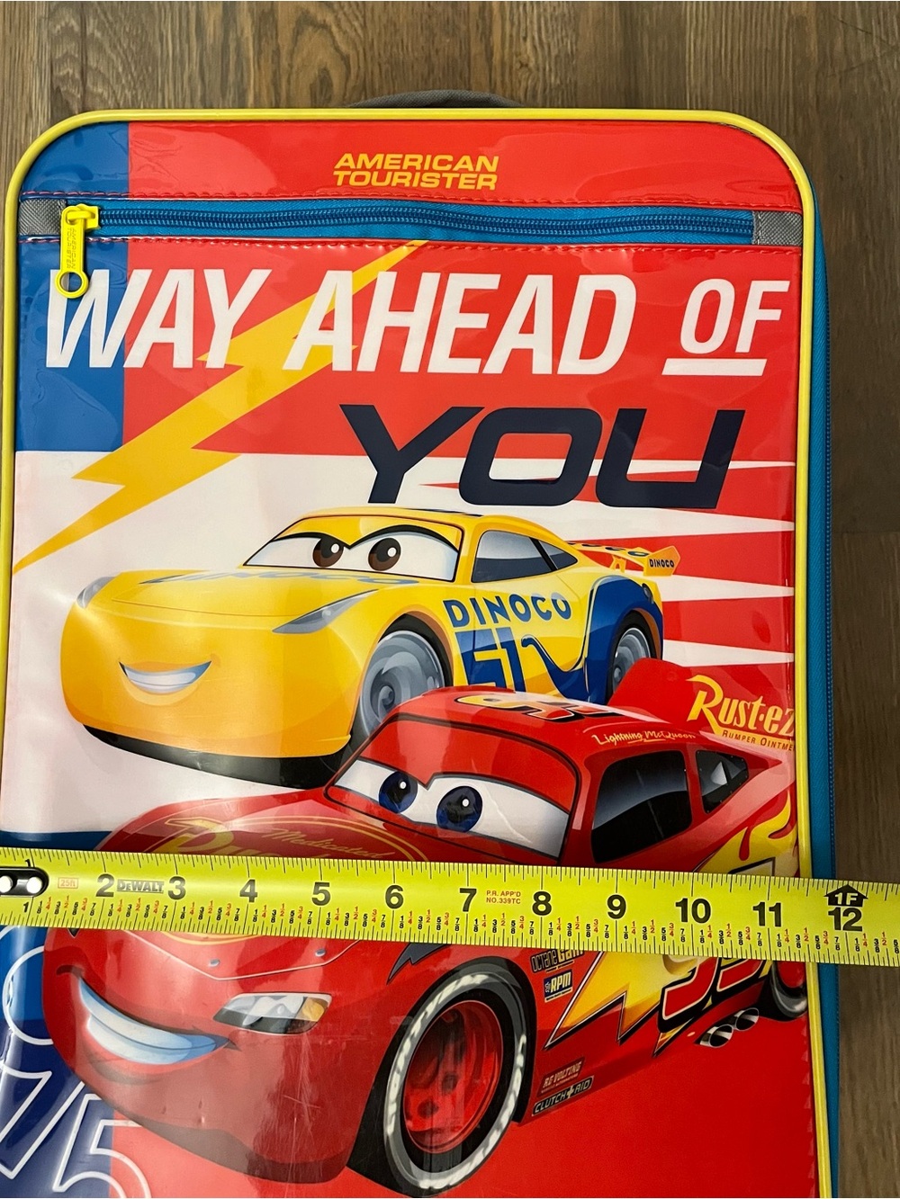 Disney Pixar Cars Way Ahead Of You Rolling Suitcase Lightning McQueen Luggage - Picture 8 of 8